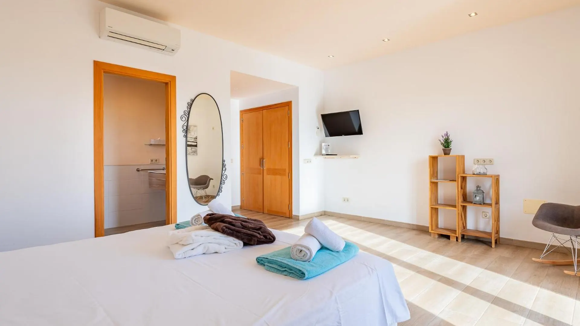 Sol Y Vida En Agroturismo Son Sampoli Llucmajor  0*, Llucmajor (Mallorca) Spain