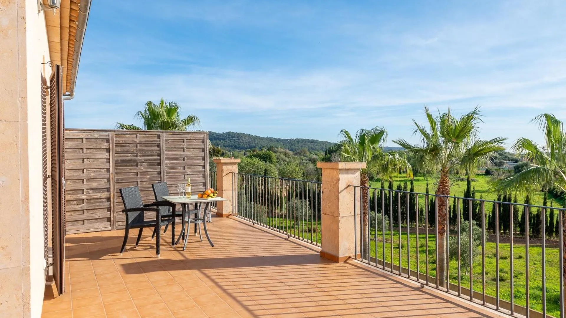 Villa Sol Y Vida En Agroturismo Son Sampoli Llucmajor  Spain