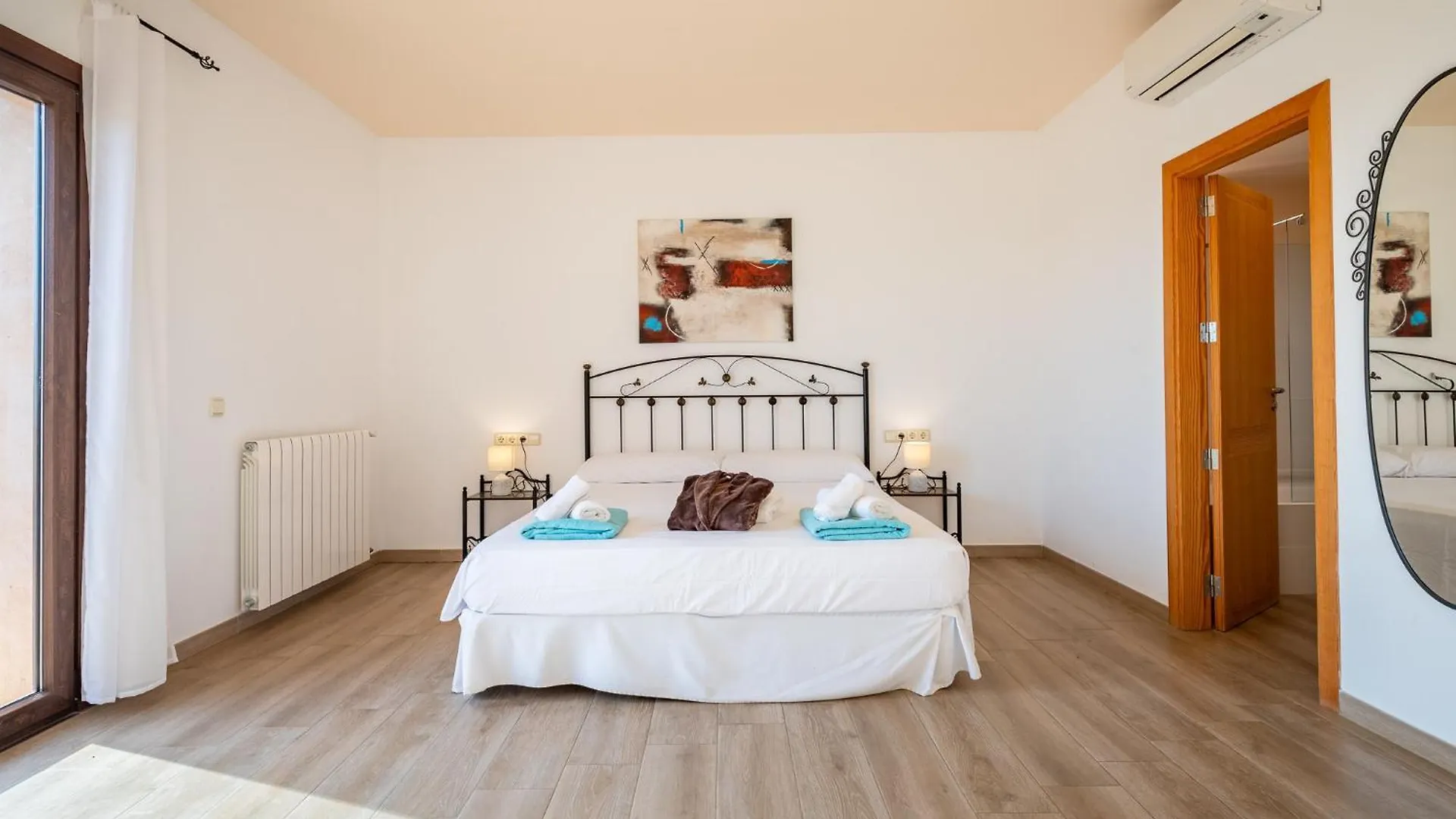 Sol Y Vida En Agroturismo Son Sampoli Llucmajor  Villa
