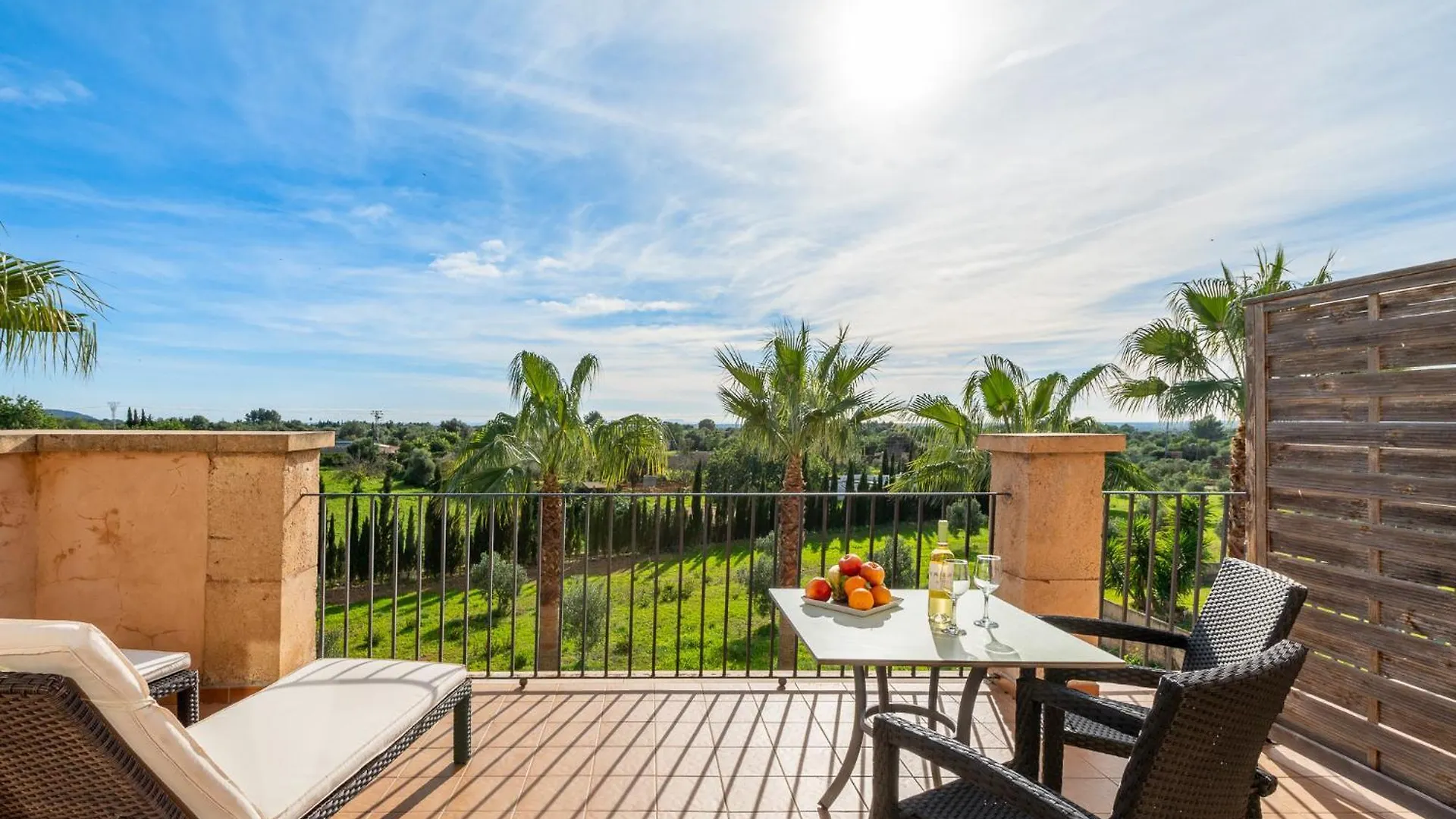Sol Y Vida En Agroturismo Son Sampoli Llucmajor  Spain