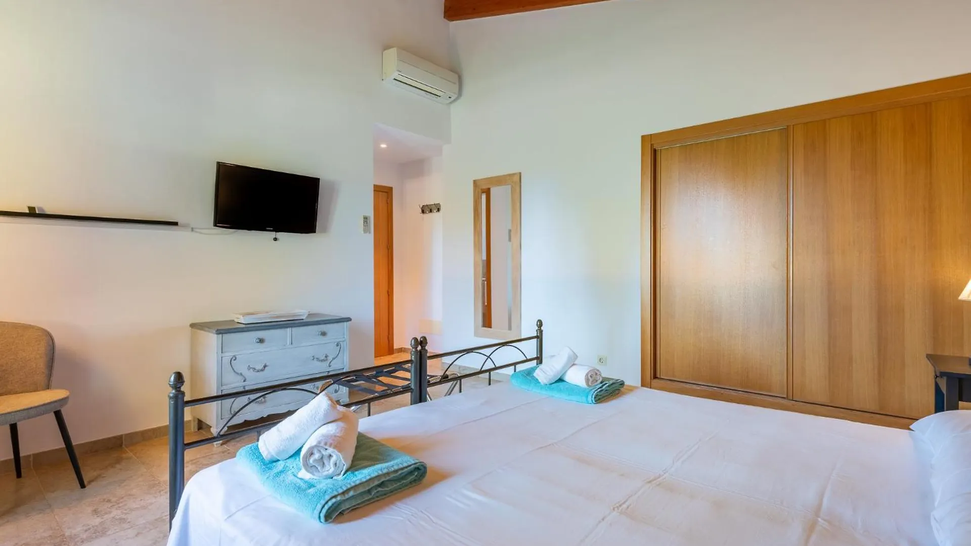 Sol Y Vida En Agroturismo Son Sampoli Llucmajor  Villa Llucmajor (Mallorca)