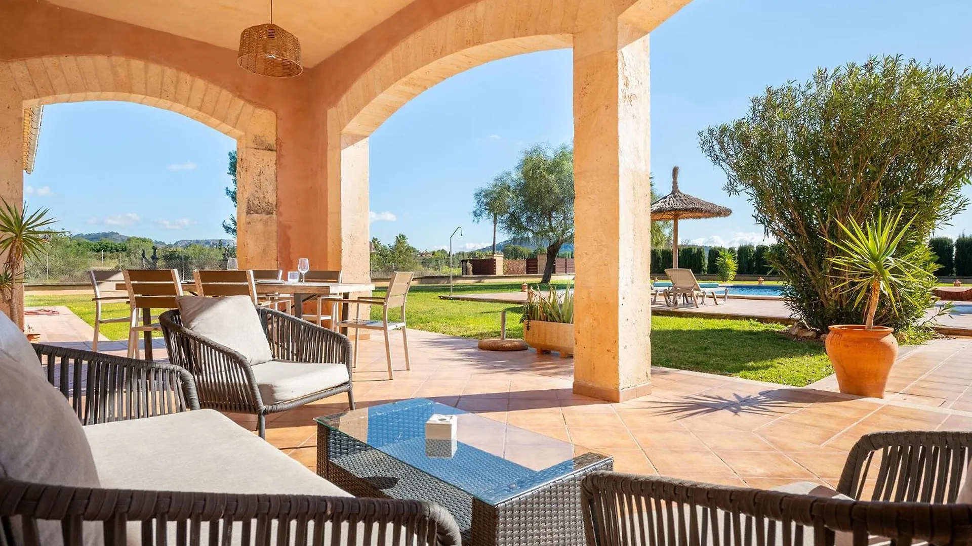 Sol Y Vida En Agroturismo Son Sampoli Llucmajor  Spain